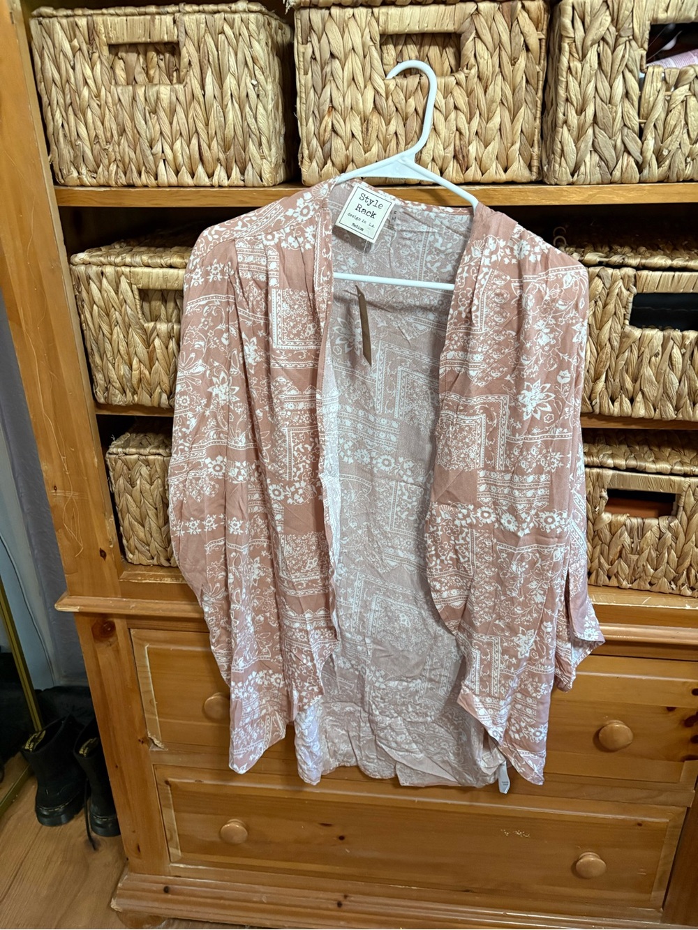 Style Rack Soft Pink Printed Kimono Cardigan